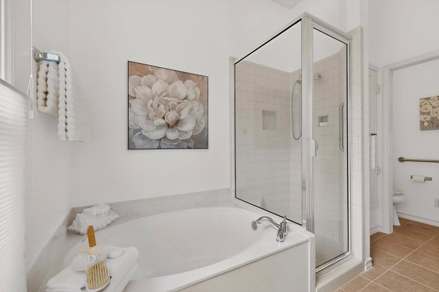 2203 Onion Creek PKWY 8, Austin, TX 78747