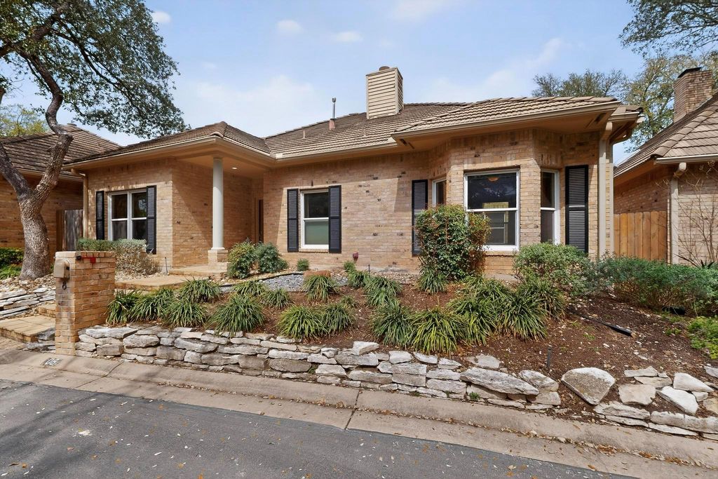 2203 Onion Creek PKWY 8, Austin, TX 78747