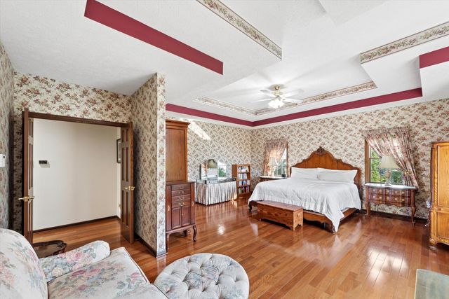 8133 Ridgeview Road, Michigan City, IN 46360