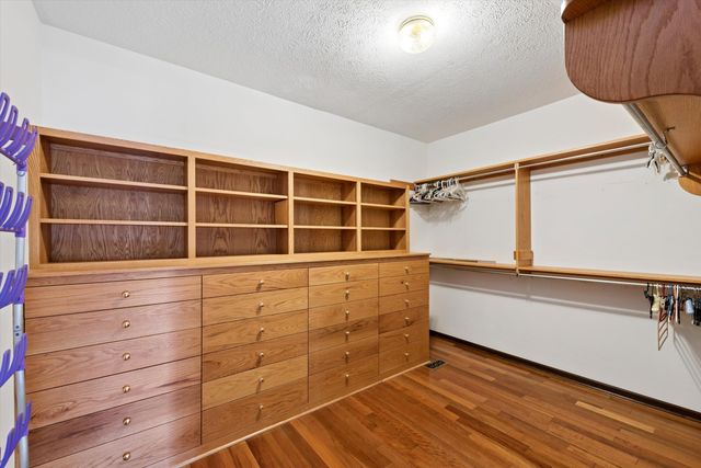 8133 Ridgeview Road, Michigan City, IN 46360