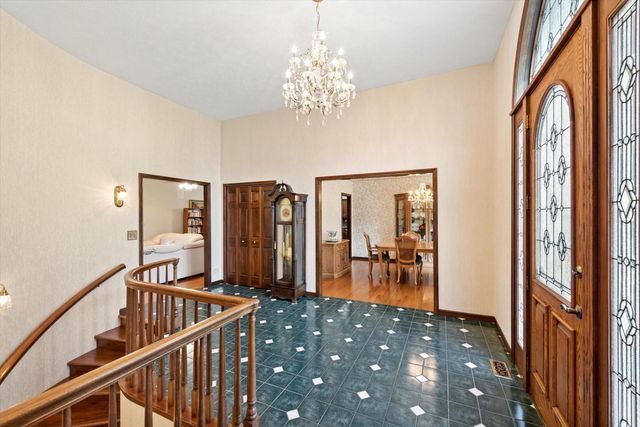 8133 Ridgeview Road, Michigan City, IN 46360