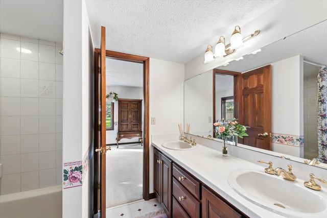 8133 Ridgeview Road, Michigan City, IN 46360