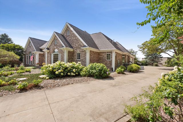 8133 Ridgeview Road, Michigan City, IN 46360
