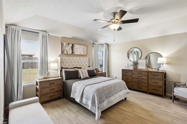 2804 Hospital Boulevard, Grand Prairie, TX 75051