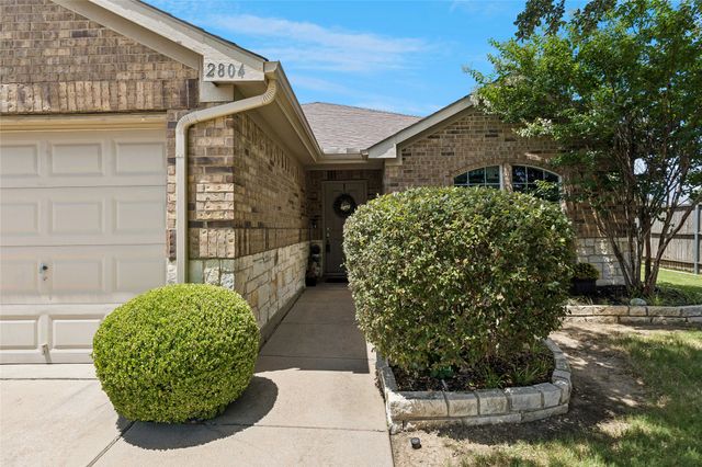 2804 Hospital Boulevard, Grand Prairie, TX 75051