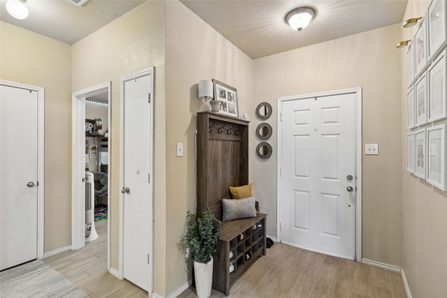2804 Hospital Boulevard, Grand Prairie, TX 75051