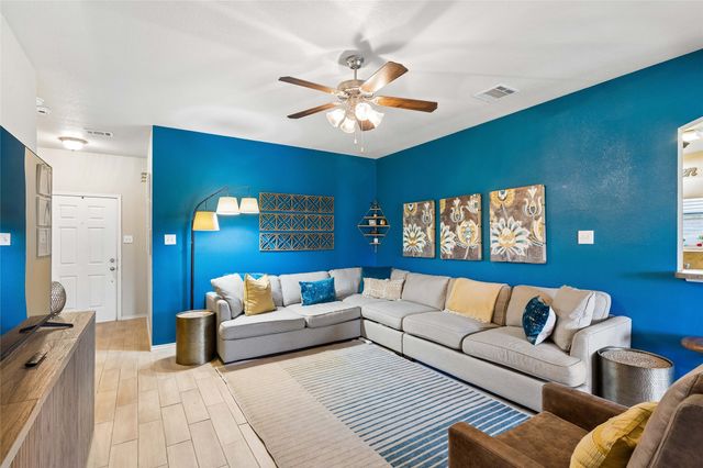 2804 Hospital Boulevard, Grand Prairie, TX 75051
