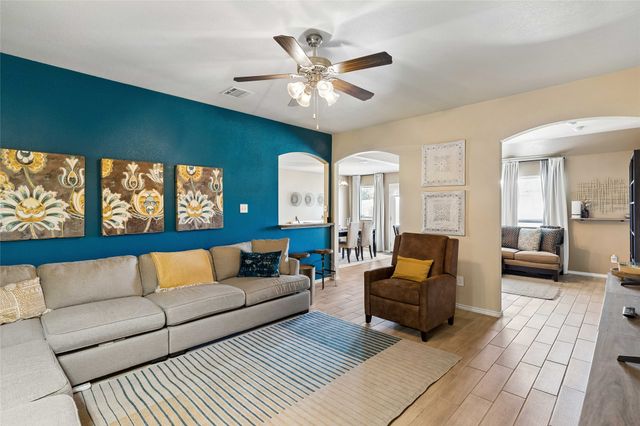 2804 Hospital Boulevard, Grand Prairie, TX 75051