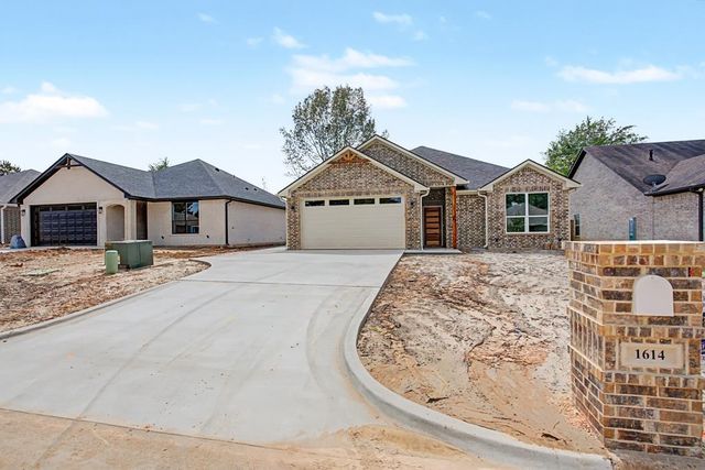 1614 Birch Lane, Kilgore, TX 75662