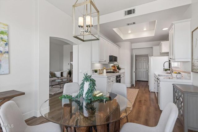 931 Corte Augusta, Camarillo, CA 93010