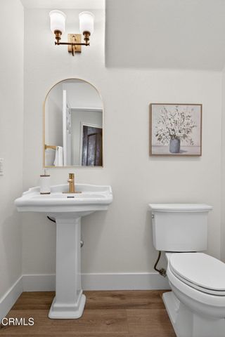 931 Corte Augusta, Camarillo, CA 93010