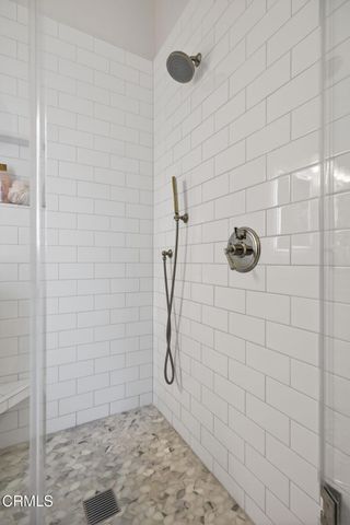 931 Corte Augusta, Camarillo, CA 93010