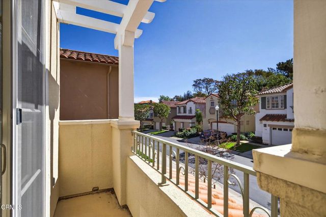 931 Corte Augusta, Camarillo, CA 93010