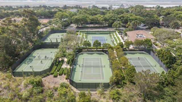 931 Corte Augusta, Camarillo, CA 93010