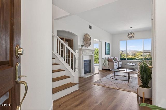 931 Corte Augusta, Camarillo, CA 93010