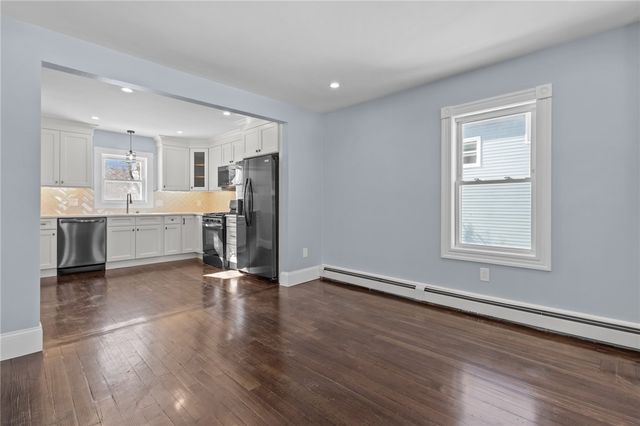 29 Ide Avenue, East Providence, RI 02914