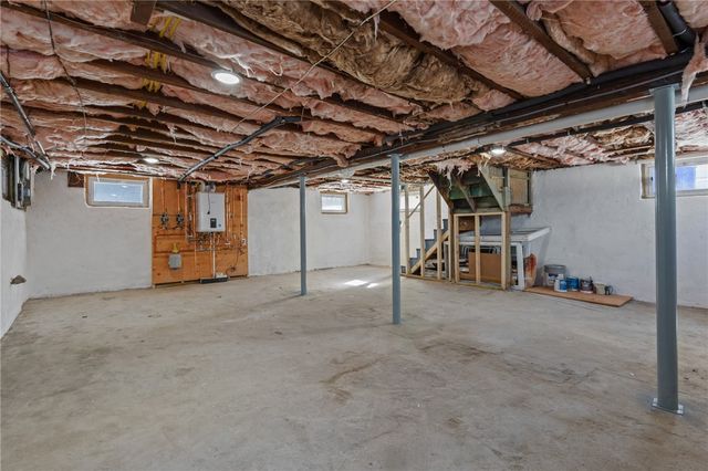 29 Ide Avenue, East Providence, RI 02914