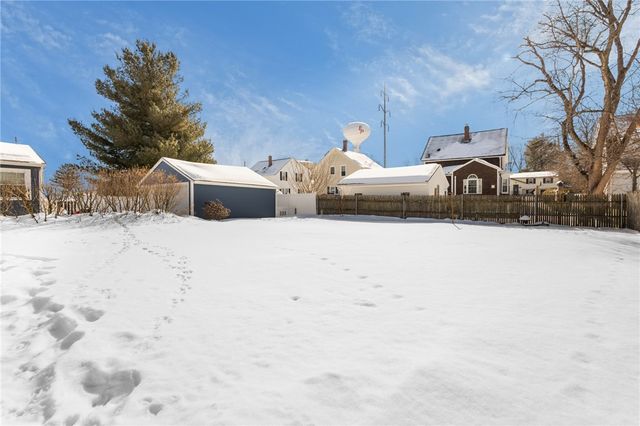 29 Ide Avenue, East Providence, RI 02914