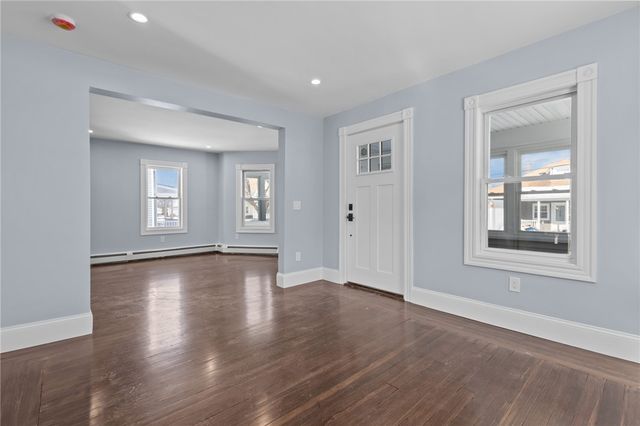 29 Ide Avenue, East Providence, RI 02914