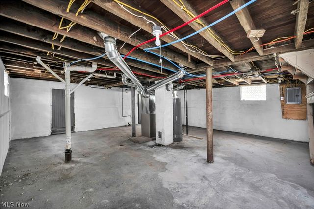 4441 E 144th Street, Cleveland, OH 44128