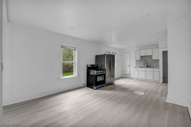 4441 E 144th Street, Cleveland, OH 44128