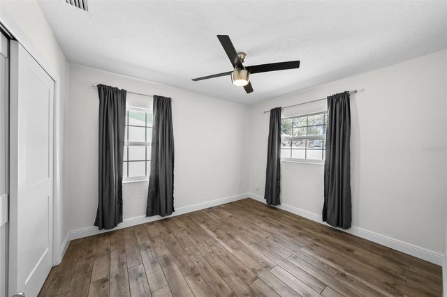 281 38TH AVENUE NE, St Petersburg, FL 33704