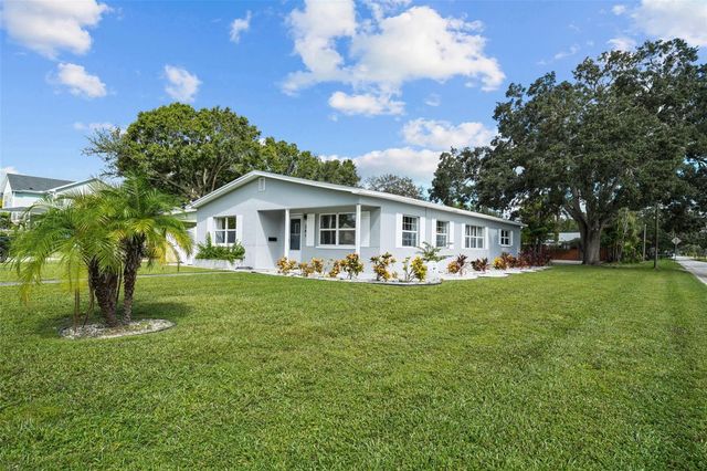 281 38TH AVENUE NE, St Petersburg, FL 33704