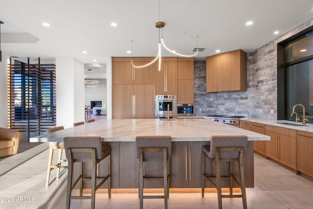 10962 E OLD TRAILS Road, Scottsdale, AZ 85262