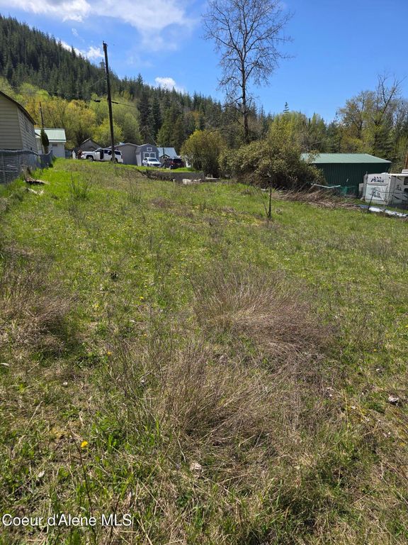 821 Lower Page RD, Smelterville, ID 83868 photo 5