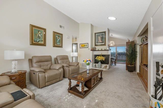 724 Nob Circle, Vista, CA 92084