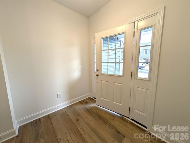 7712 Ethora Way, Charlotte, NC 28216