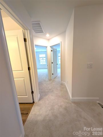 7712 Ethora Way, Charlotte, NC 28216