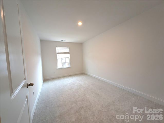 7712 Ethora Way, Charlotte, NC 28216