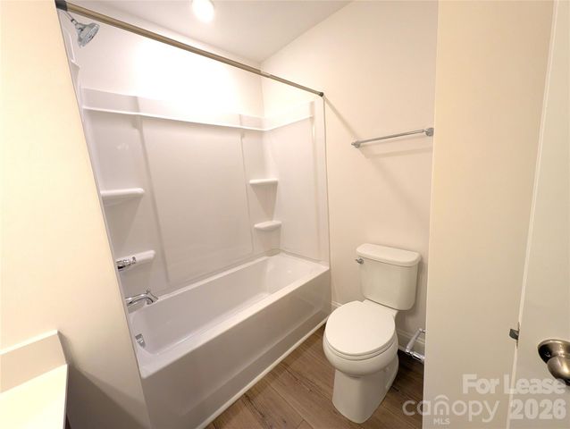 7712 Ethora Way, Charlotte, NC 28216