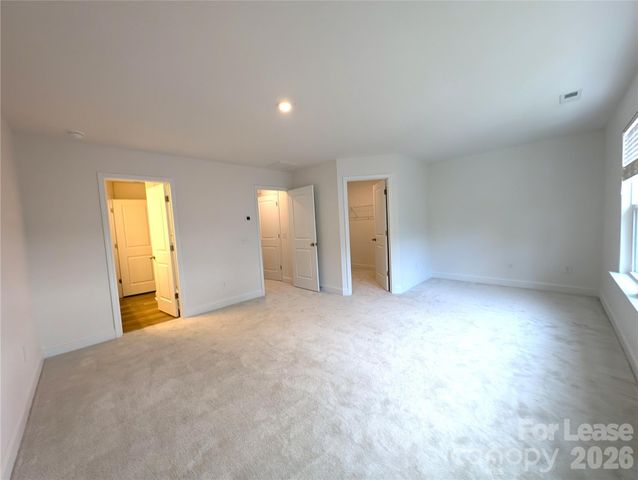 7712 Ethora Way, Charlotte, NC 28216