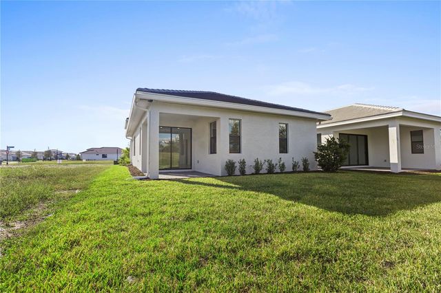 18366 ROCKPORT PLACE, Lakewood Ranch, FL 34211