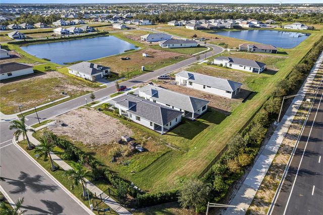 18366 ROCKPORT PLACE, Lakewood Ranch, FL 34211