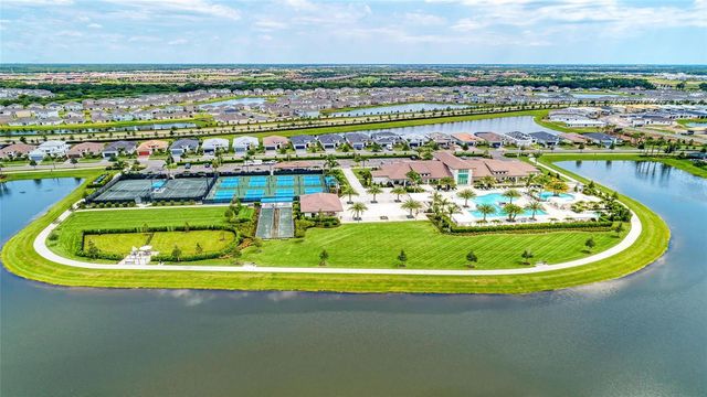 18366 ROCKPORT PLACE, Lakewood Ranch, FL 34211