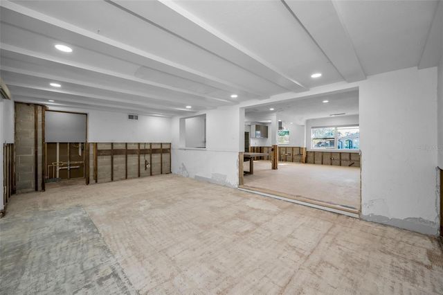 8744 SUNLIT COVE DRIVE NE, St Petersburg, FL 33702