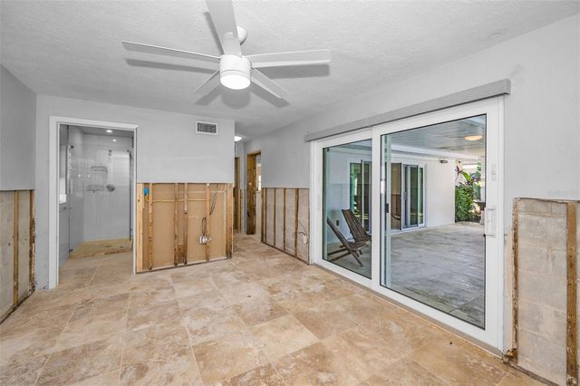 8744 SUNLIT COVE DRIVE NE, St Petersburg, FL 33702