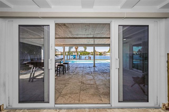 8744 SUNLIT COVE DRIVE NE, St Petersburg, FL 33702