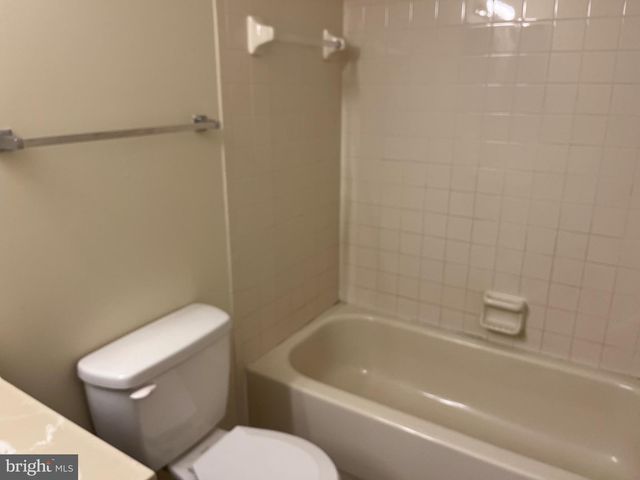 2120 COMMISSARY CIR, Odenton, MD 21113