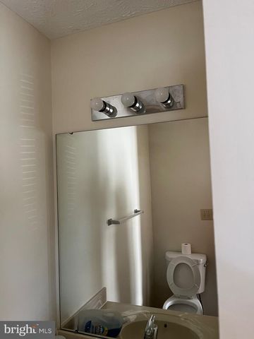 2120 COMMISSARY CIR, Odenton, MD 21113