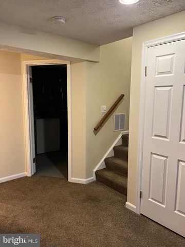 2120 COMMISSARY CIR, Odenton, MD 21113