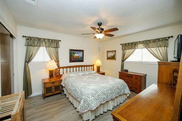 2318 Hartvickson Ln, Valley Springs, CA 95252