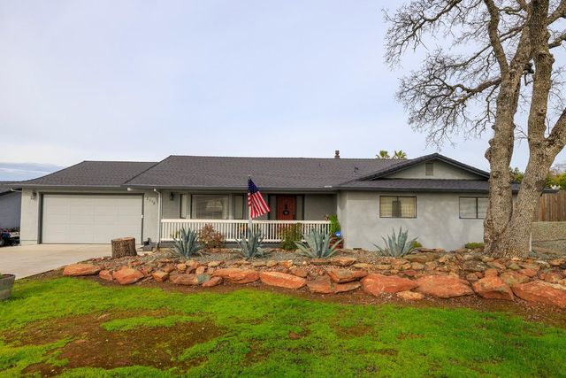 2318 Hartvickson Ln, Valley Springs, CA 95252