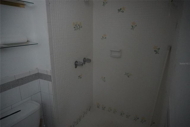 333 LAKE HOWARD DRIVE NW 303A, Winter Haven, FL 33880