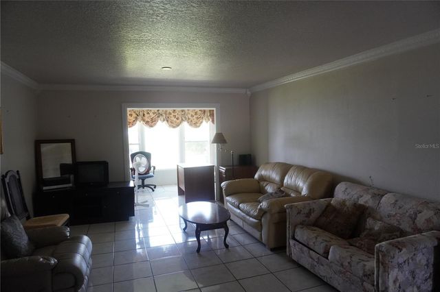 333 LAKE HOWARD DRIVE NW 303A, Winter Haven, FL 33880