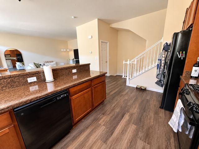 157 River Walk Court, Elgin, IL 60120