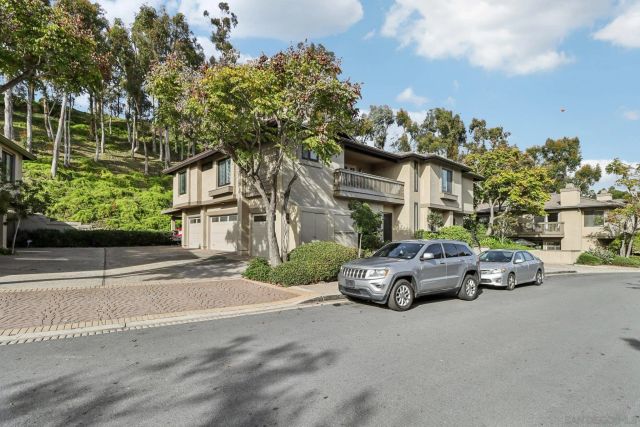 6038 Cirrus St, San Diego, CA 92110